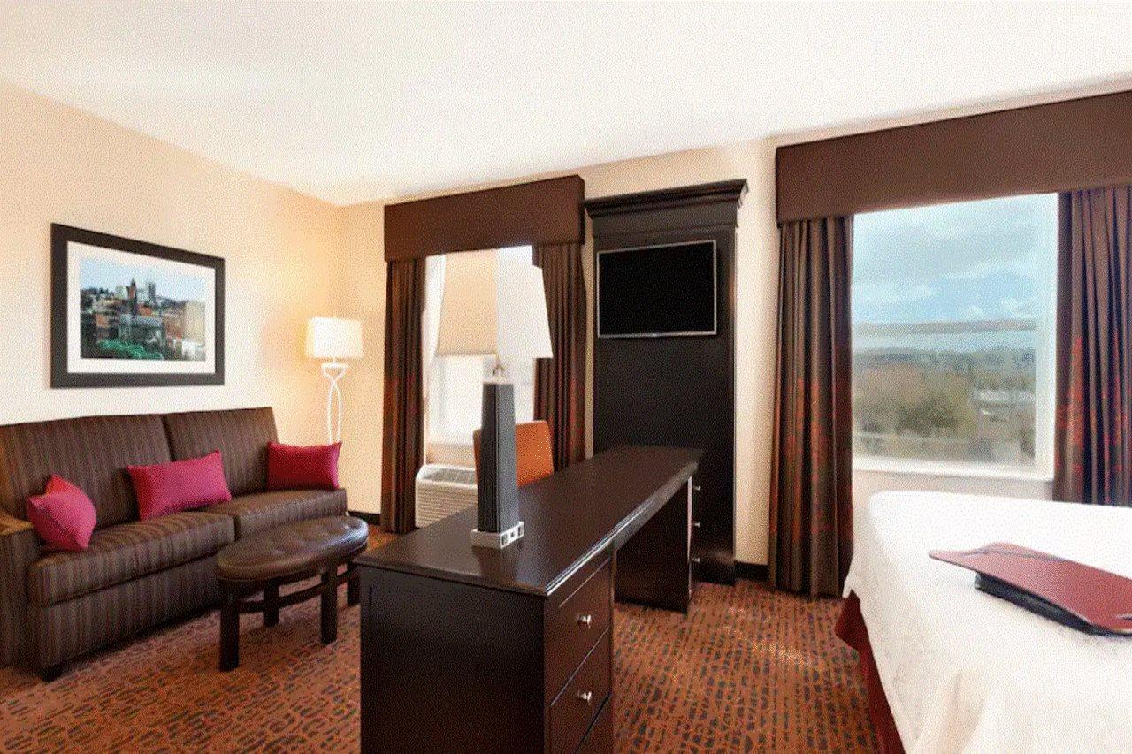 Hampton Inn Lewiston-Auburn Bagian luar foto