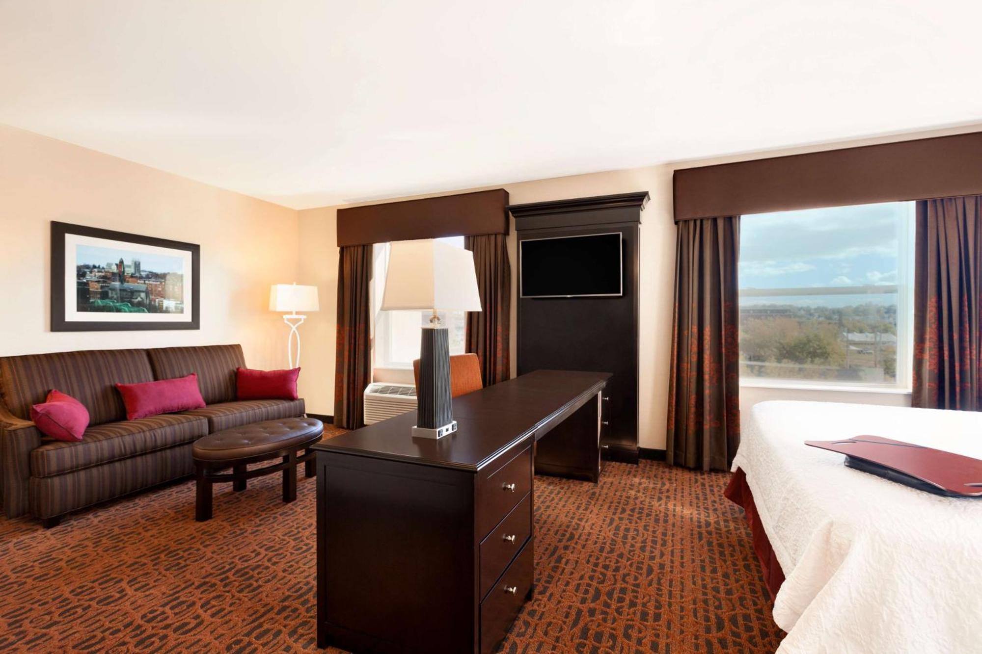 Hampton Inn Lewiston-Auburn Bagian luar foto