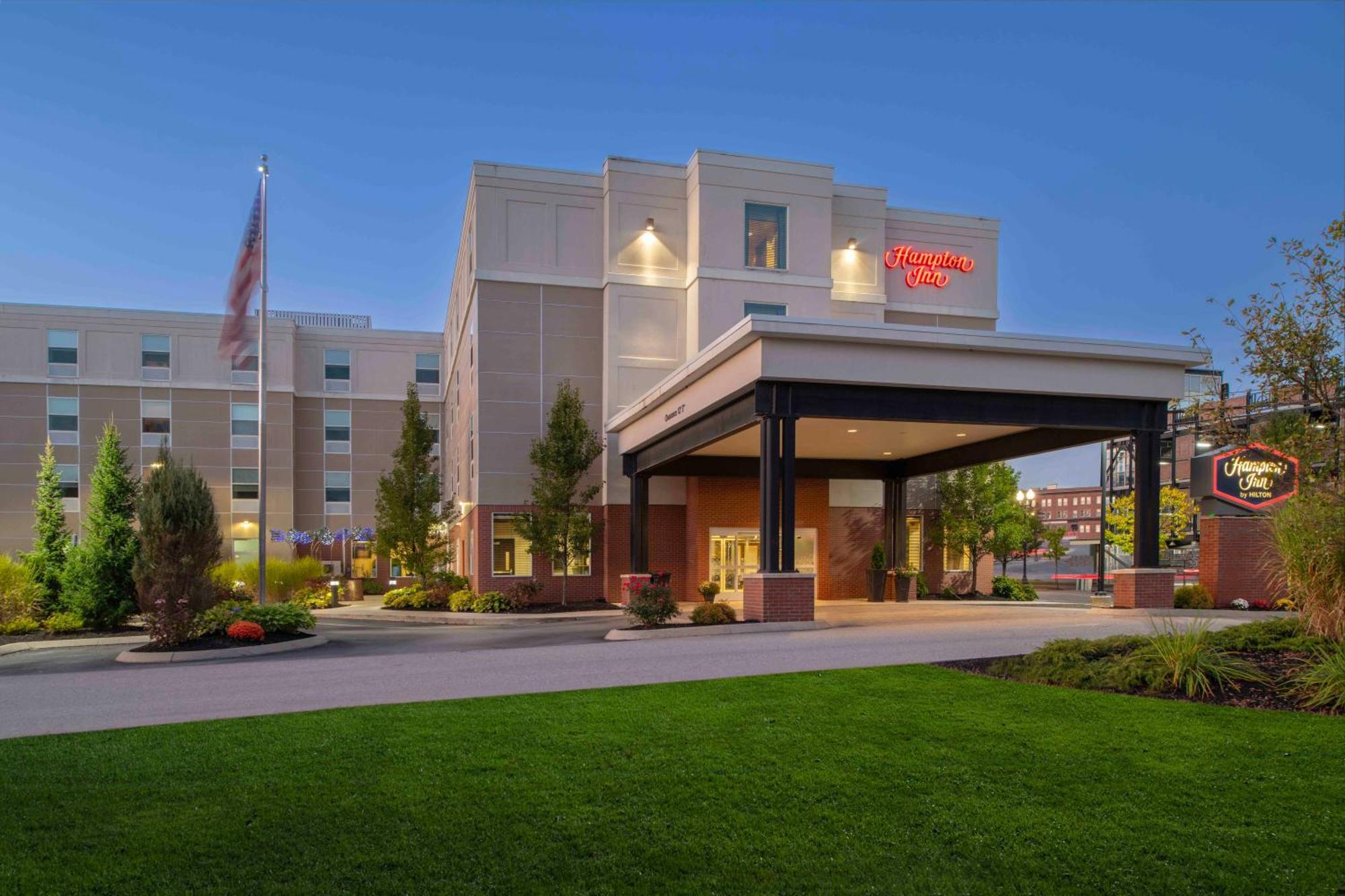 Hampton Inn Lewiston-Auburn Bagian luar foto