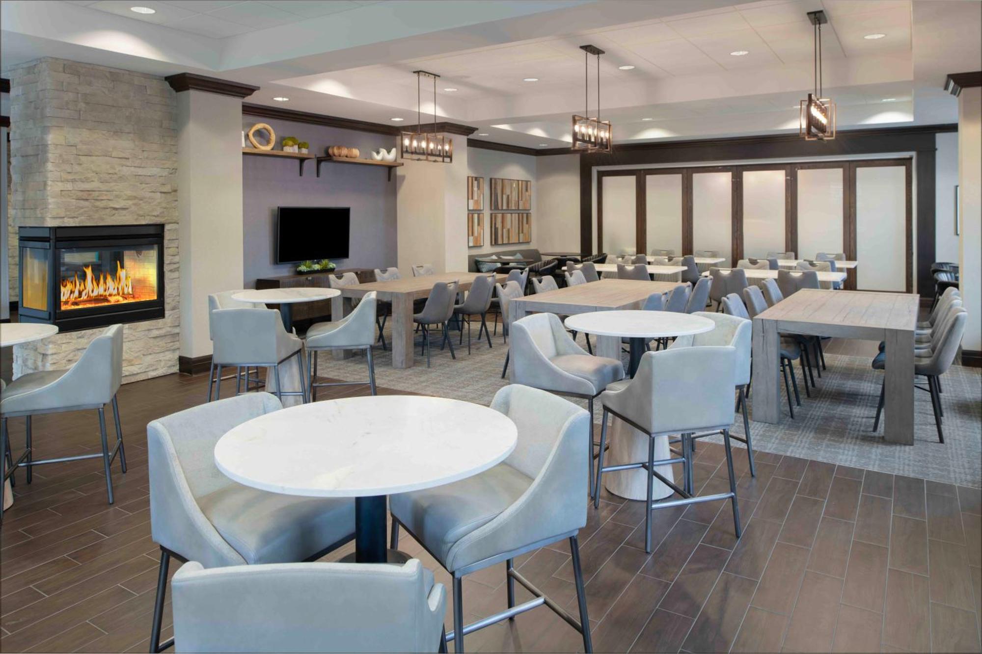 Hampton Inn Lewiston-Auburn Bagian luar foto